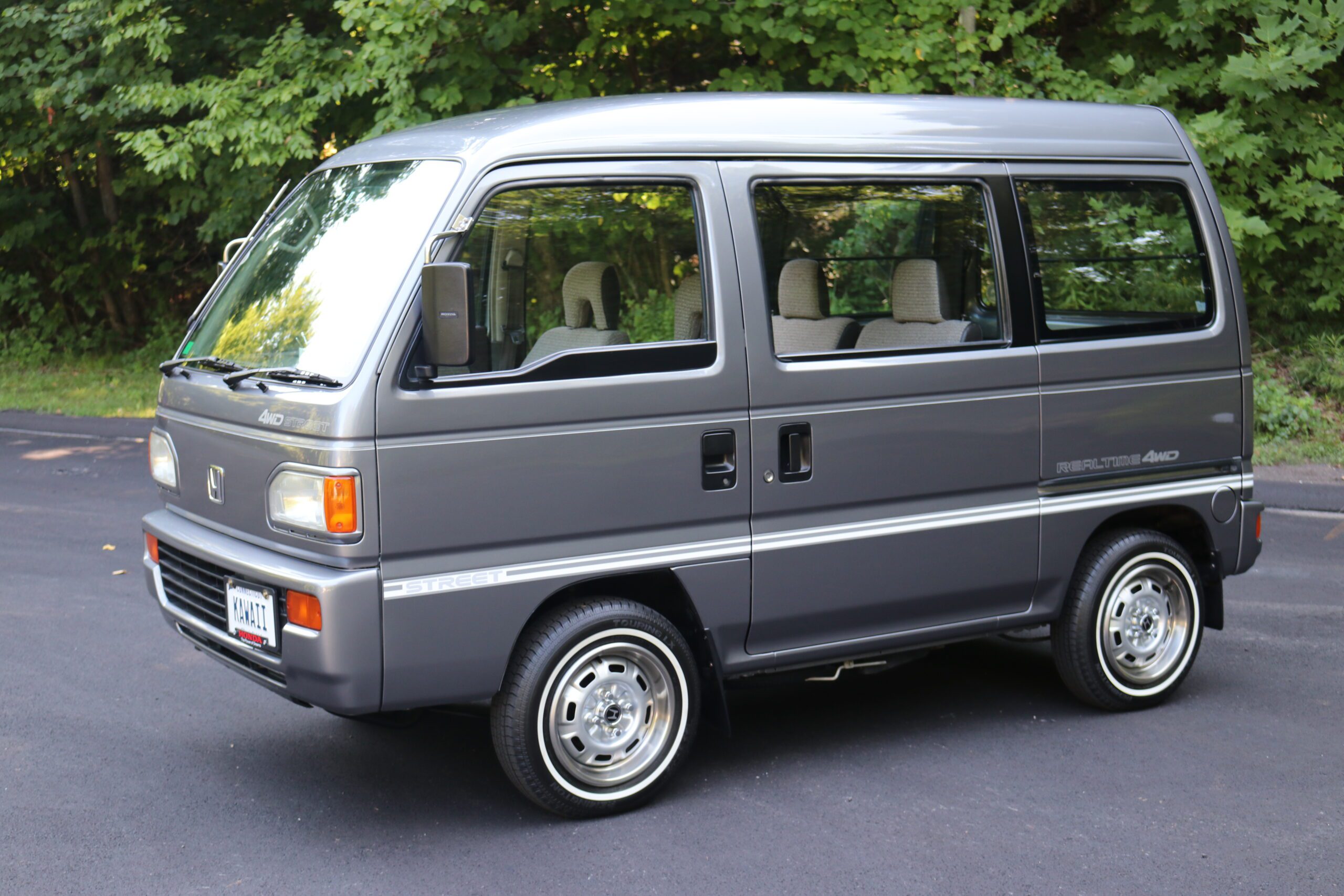 Honda Acty Mini Truck Provides Adorable Transportation Honda Acty Mini Truck Provides Adorable Transportation
